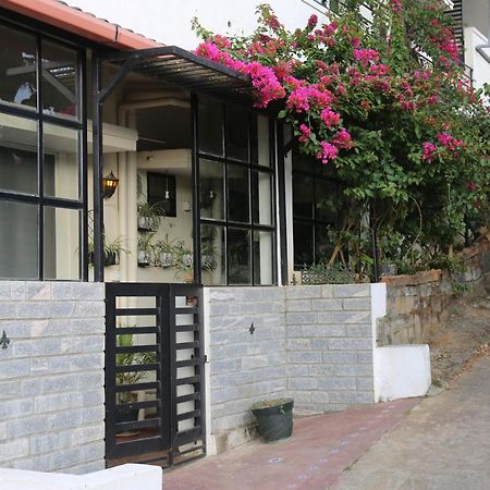 Tiny House For Couple Appartement Madikeri Buitenkant foto