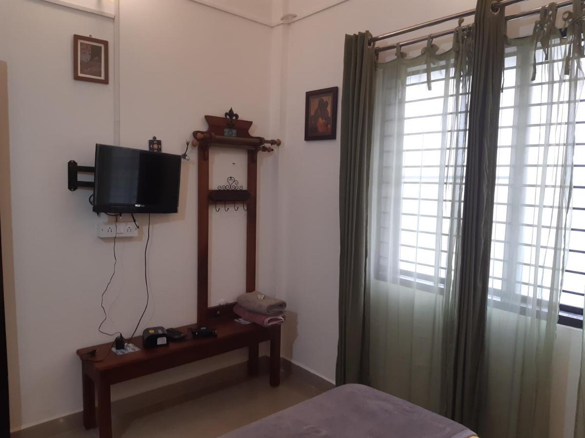 Tiny House For Couple Appartement Madikeri Buitenkant foto
