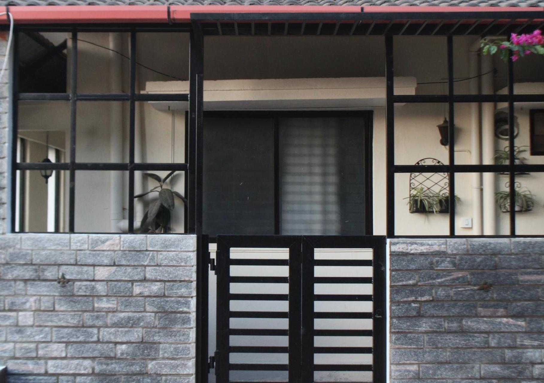 Tiny House For Couple Appartement Madikeri Buitenkant foto